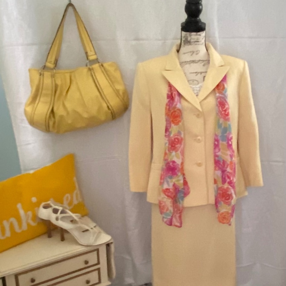 Kasper Cream Skirt Suit with Floral Pink Multi Scarf